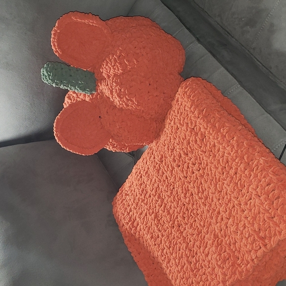 NEW- Handmade Chunky Fall Blanket- Burnt Orange - Picture 3 of 6